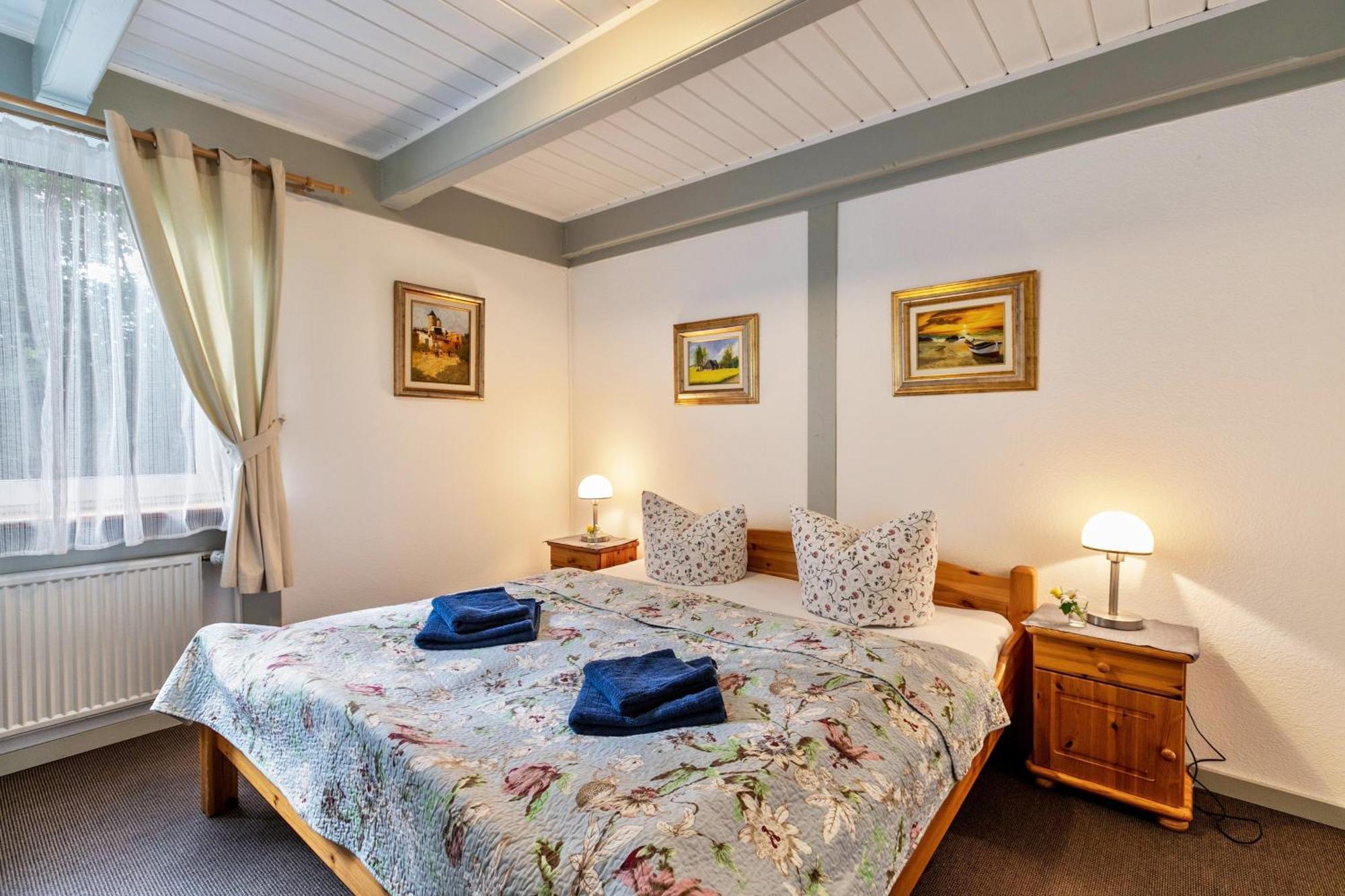 Atlanta Pur Hotel Pellworm Ngoại thất bức ảnh